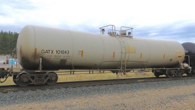 GATX 101043 - Evaro, MT (10/1/15)