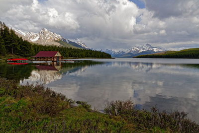 Maligne Lake