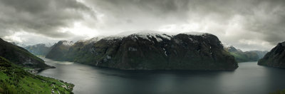 Aurlandsfjord 1.jpg