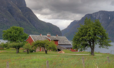 Aurlandsfjord 2.jpg