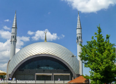modern mosque in Uskludar