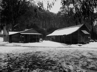 Razorback Hut - Mt Stirling - Victorian Alps