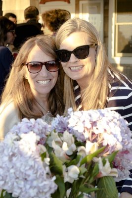 28.  Two flowers and a bouquet.  Cheryl and Sigrid.