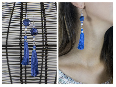 24.  Royal Blue with round stone silk tassel.jpg