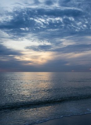 5.  Another sunset at Beachview Cottages.