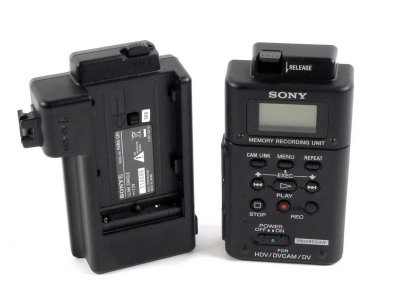 Sony HVR MRC1 CF Memory Recorder - Photo 08.JPG