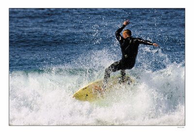 Surfing_2.jpg