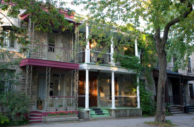 Mont-Royal: Victorian style houses
