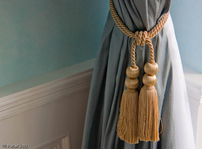 Tassel from Japan in children's bed room