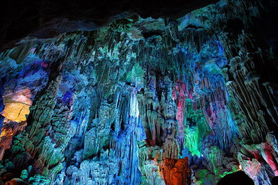 Guilin: reed flute caves