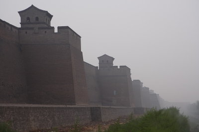 Pingyao: city wall.
