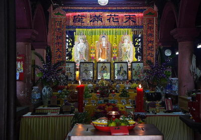 Saigon: chinese temple