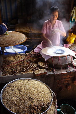 Mekong Delta: rice wrapper