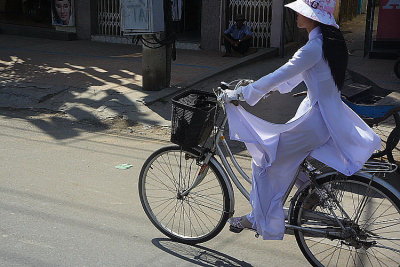 High school dress code: white ao dai