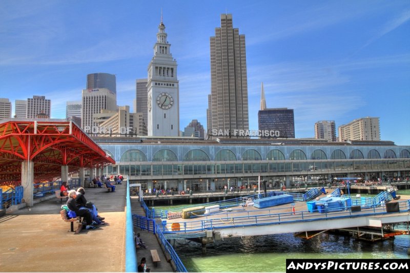 San Franciscos Ferry Building and downtown SF