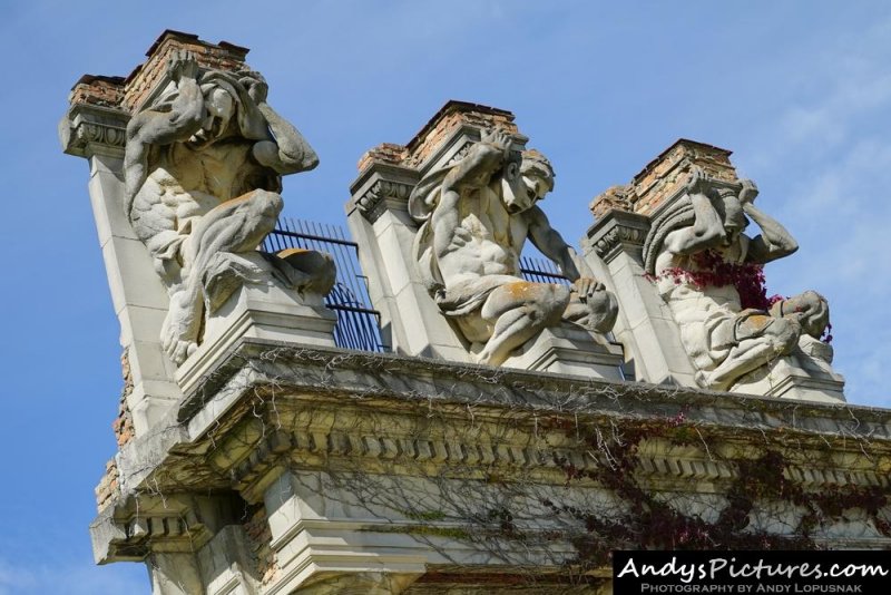 Holliday Park Ruins