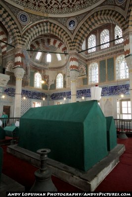 Hagia Sophia (Sultan Mausoleums) 