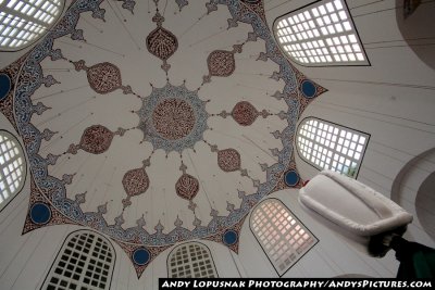 Hagia Sophia (Sultan Mausoleums) 