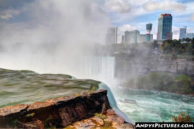 Horseshoe Falls and downtown Niagara Falls, Canada