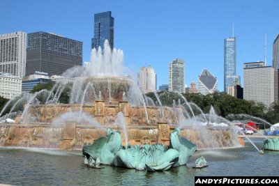 Buckingham Fountain - Chicago, IL