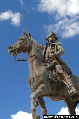 Pomnik Tadeusza Kosciuszki statue