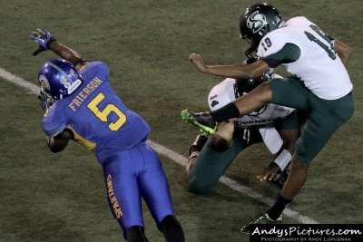 San Jose State Spartans CB Dasheon Frierson blocks a field goal