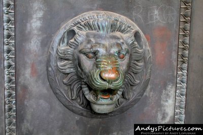 Bronze door at Nashville's Parthenon