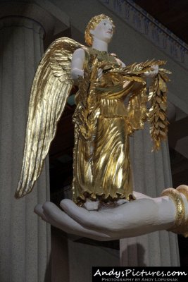 Nashville's Parthenon - Nike Statue