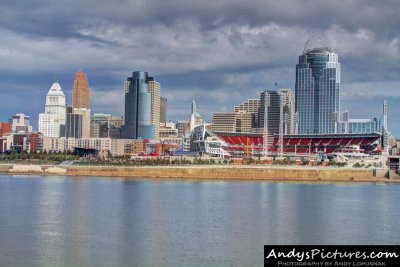 Downtown Cincinnati & Great American Ball Park