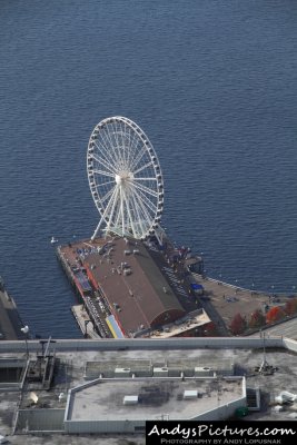 Seattle Great Wheel viewed from the Columbia Center Sky View Observatory