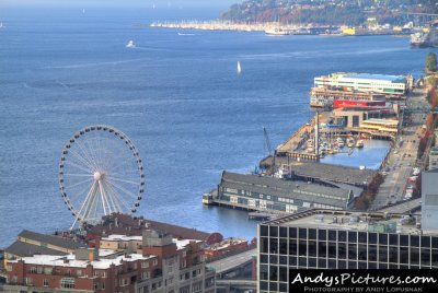 View of Seattle Great Wheel from Smith Tower