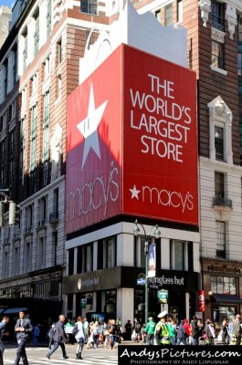 Macy's - The World's Largest Store