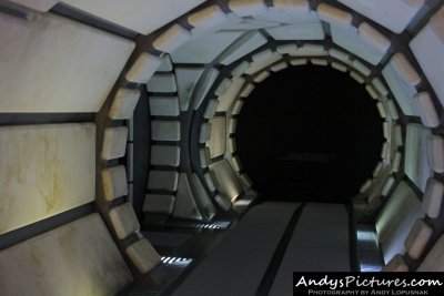 Millennium Falcon's hallway