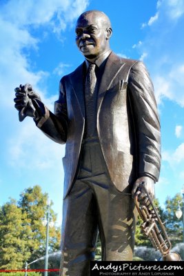 Louis Armstrong statue