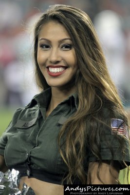 Tampa Bay Buccaneers cheerleaders