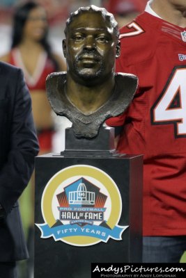 NFL Hall of Famer Warren Sapp