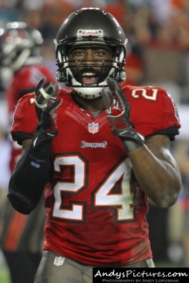 Tampa Bay Buccaneers CB Darrelle Revis