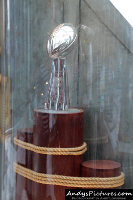 Super Bowl XXXVII trophy
