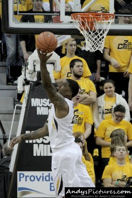 Missouri Tigers forward Tony Criswell