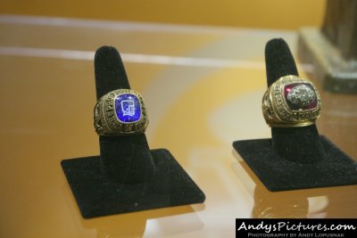 Kansas City Chiefs Hall of Fame - Lamar Hunt HOF ring
