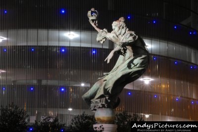 Queen Charlotte statue at CLT airport