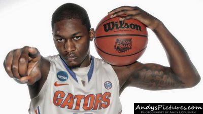 Florida Gators forward Dorian Finney-Smith