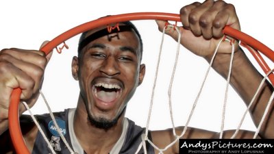 UCONN Huskies forward DeAndre Daniels