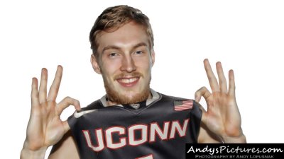 UCONN Huskies guard/forward Niels Giffey
