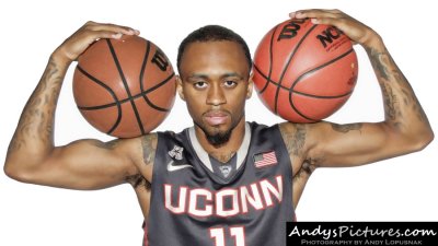 UCONN Huskies guard Ryan Boatright