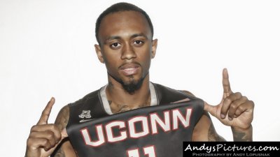 UCONN Huskies guard Ryan Boatright