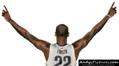 Villanova Wildcats forward JayVaughn Pinkston