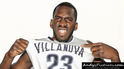 Villanova Wildcats forward Daniel Ochefu