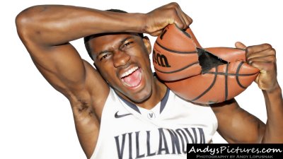 Villanova Wildcats guard Dylan Ennis