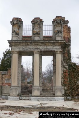 Holliday Park Ruins